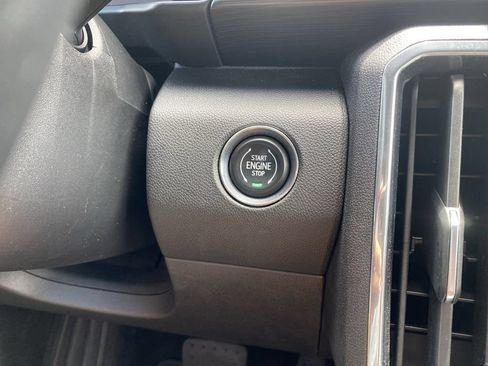Used 2024 GMC Acadia Elevation FWD image 22