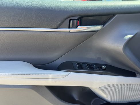 Used 2023 Toyota Camry XSE w/ TRD Appearance Package (TMS) image 9