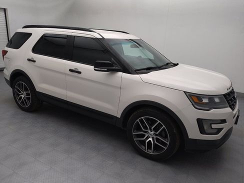 Used 2016 Ford Explorer Sport w/ Equipment Group 401A image 11