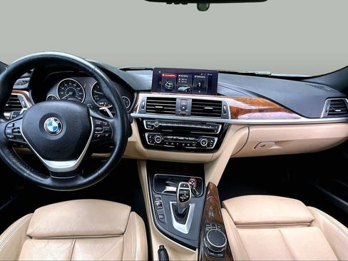 Used 2018 BMW 330i xDrive Sedan AWD/4WD image 15