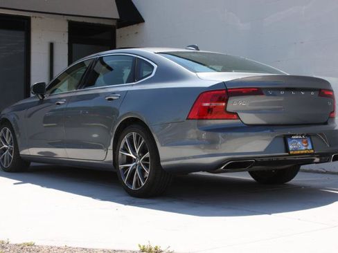 Used 2018 Volvo S90 T6 Momentum w/ Convenience Package AWD/4WD image 10