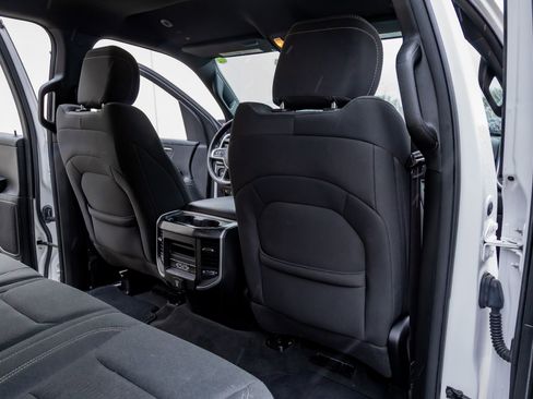 Used 2020 RAM 1500 Big Horn image 30