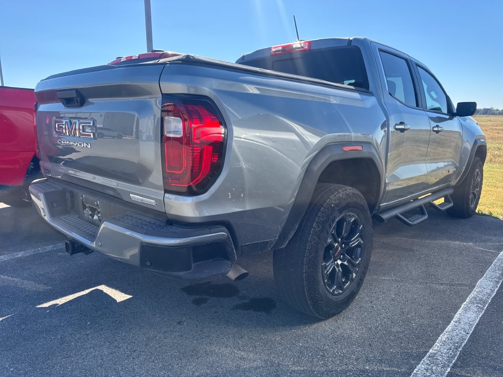 Used 2025 GMC Canyon Elevation w/ Convenience Package RWD image 6