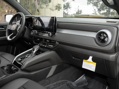 New 2026 Chevrolet Colorado LT image 73