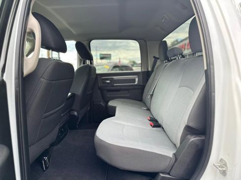 Used 2022 RAM 1500 Classic SLT w/ Electronics Group image 28