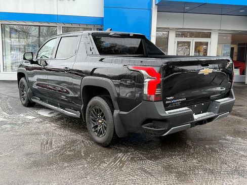 New 2026 Chevrolet Silverado EV LT image 7