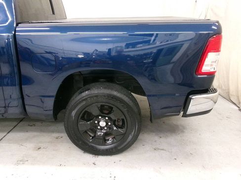 Used 2019 RAM 1500 Big Horn AWD/4WD image 7