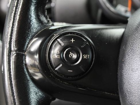 Used 2017 MINI Cooper Clubman S image 9