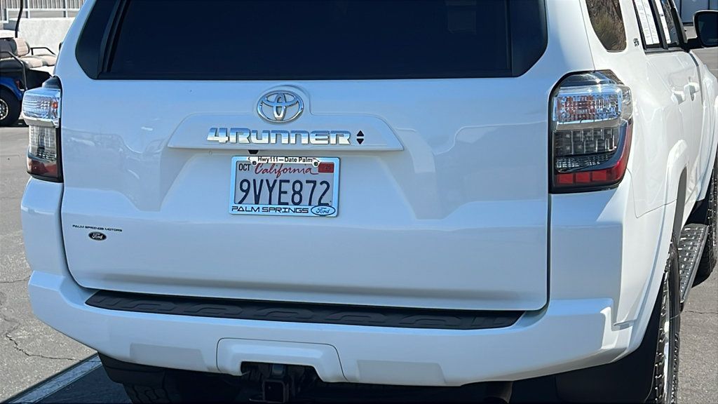 Used 2024 Toyota 4Runner SR5 AWD/4WD image 6