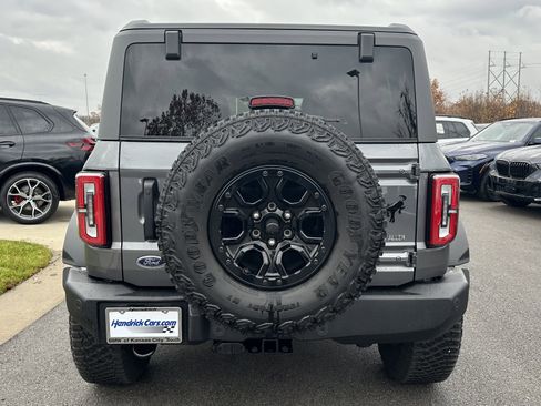 Used 2024 Ford Bronco Wildtrak image 9