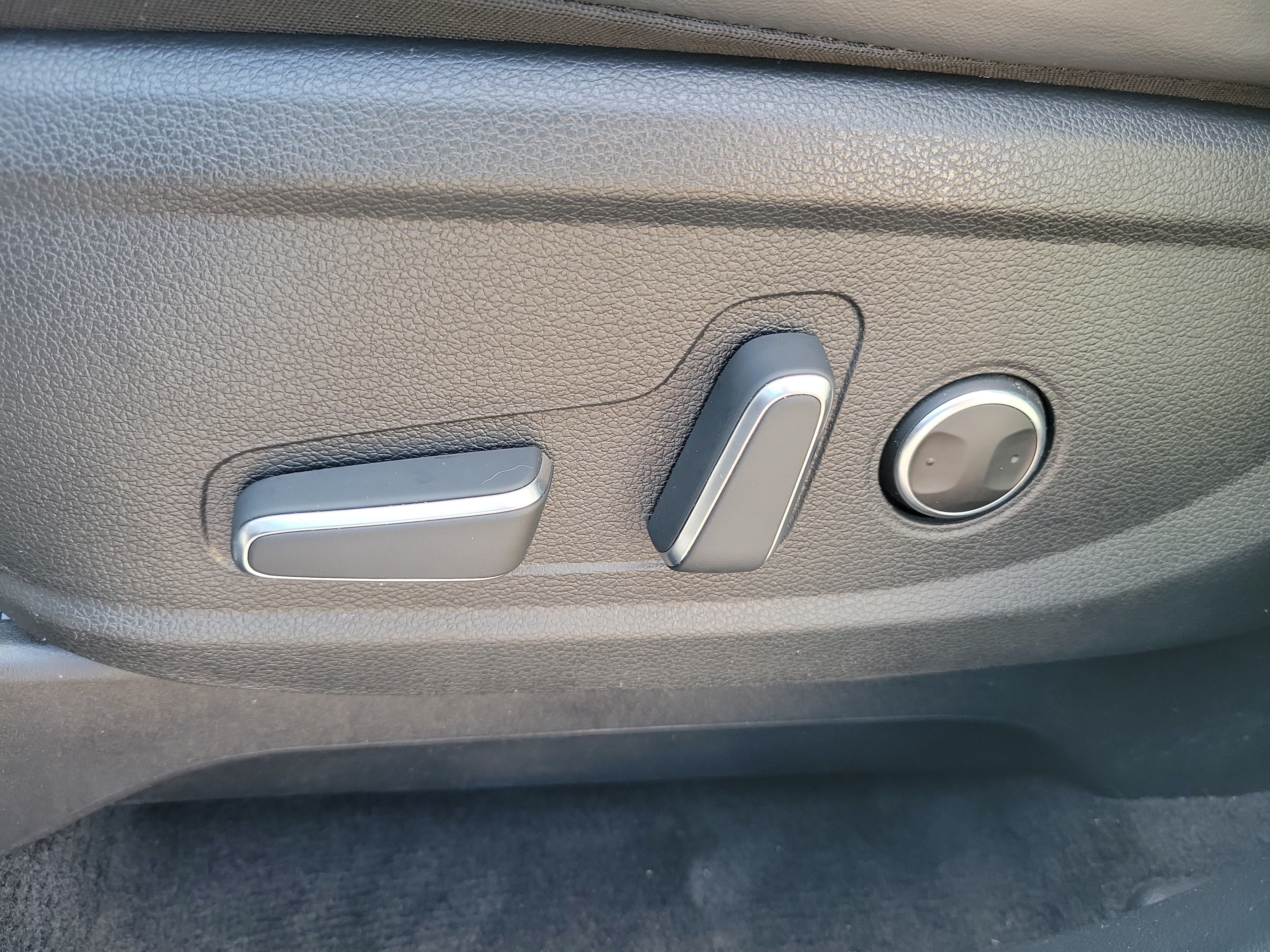 Used 2024 Hyundai Palisade SEL FWD image 20