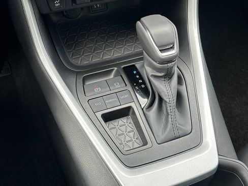 New 2025 Toyota RAV4 XLE Premium image 20