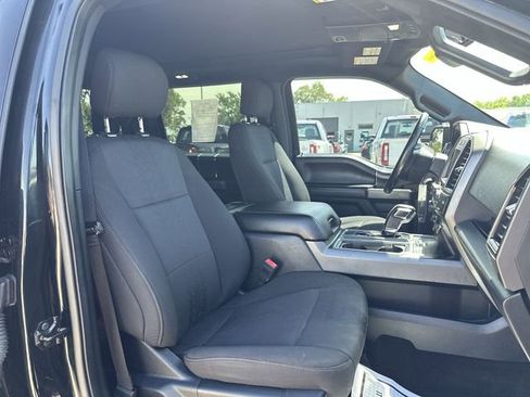 Used 2018 Ford F150 XLT w/ Equipment Group 302A Luxury AWD/4WD image 28