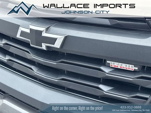 Used 2024 Chevrolet Colorado Trail Boss w/ Advanced Trailering Package AWD/4WD image 12