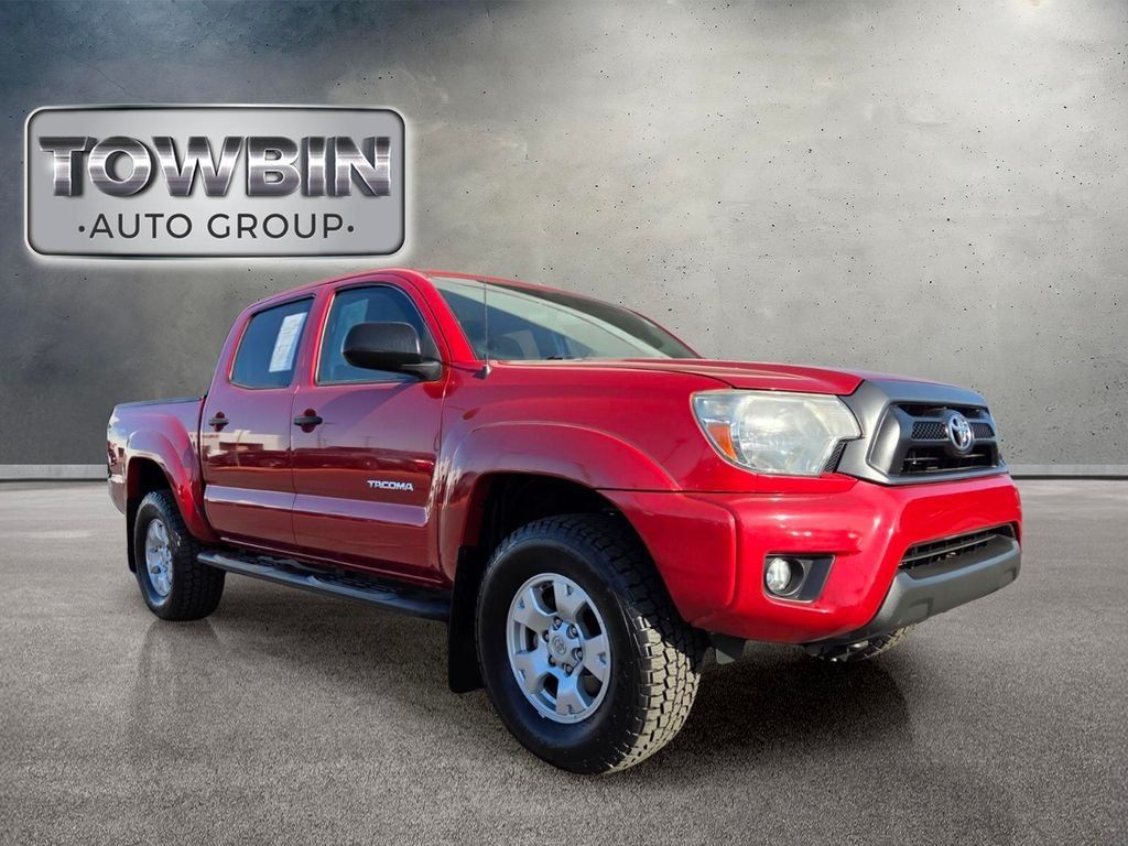 Used 2015 Toyota Tacoma PreRunner w/ TRD Off-Road Package RWD image 2