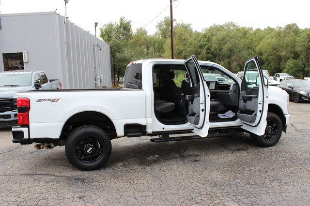 Used 2024 Ford F350 XLT w/ XLT Premium Package AWD/4WD image 18