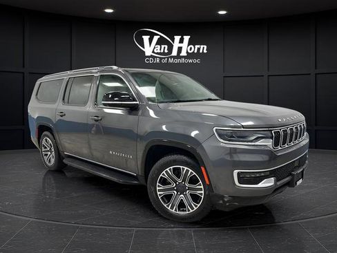 Used 2023 Jeep Wagoneer L 4WD w/ Premium Group I image 1