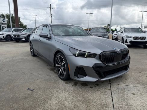 Certified 2024 BMW 530i w/ M Sport Package RWD image 5