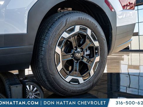 Used 2024 Hyundai Santa Fe SEL FWD image 43