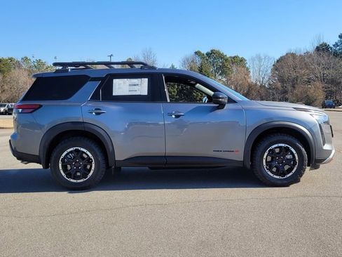 New 2026 Nissan Pathfinder Rock Creek w/ Rock Creek Premium Package AWD/4WD image 2