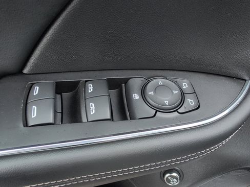 Used 2023 Buick Envision Preferred image 17