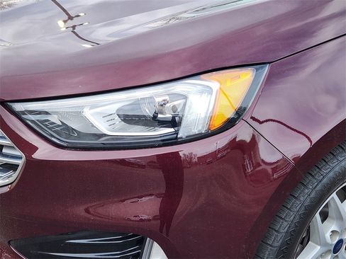Used 2021 Ford Edge SEL w/ Convenience Package image 5