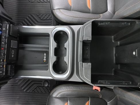 Used 2022 GMC Sierra 2500 AT4 w/ AT4 Premium Plus Package AWD/4WD image 44