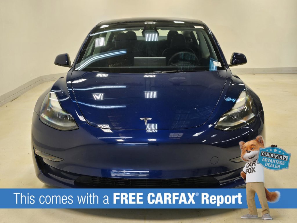 Used 2023 Tesla Model 3 Standard Range RWD image 2