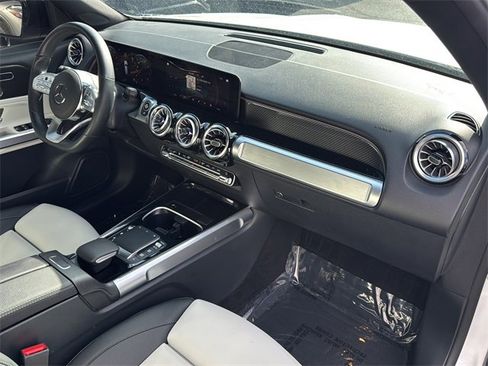 Certified 2023 Mercedes-Benz GLB 250 image 26
