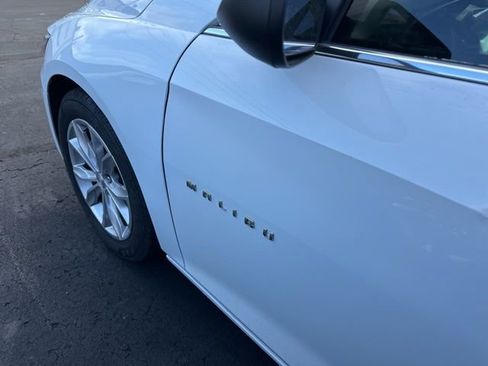 Used 2023 Chevrolet Malibu LT image 12