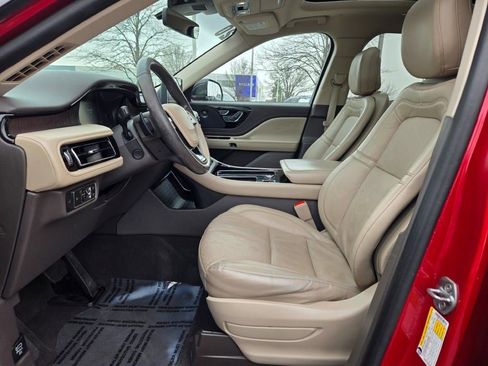 Used 2020 Lincoln Aviator Reserve w/ Equipment Group 201A image 23