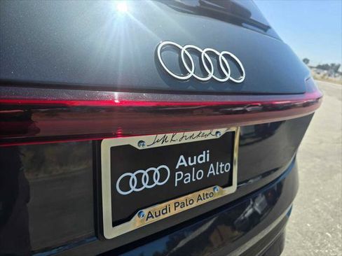 Used 2024 Audi Q8 e-tron Premium Plus w/ Premium Plus Package AWD/4WD image 13