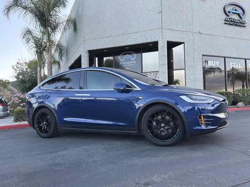 Used 2020 Tesla Model X Long Range AWD/4WD image 15