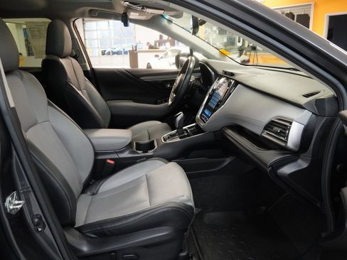 Used 2021 Subaru Outback Limited image 35