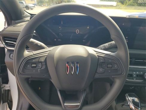 New 2026 Buick Envista Preferred w/ Convenience II Package image 10