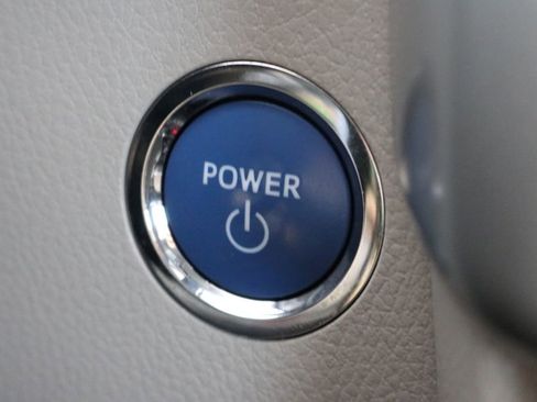 Used 2019 Toyota Highlander XLE image 55