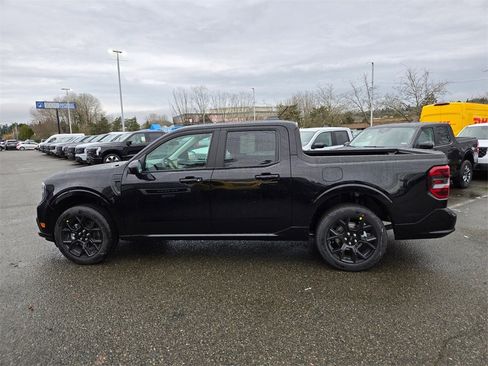 New 2026 Ford Maverick Lobo image 8