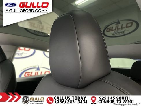 Used 2024 Tesla Model Y Performance AWD/4WD image 17
