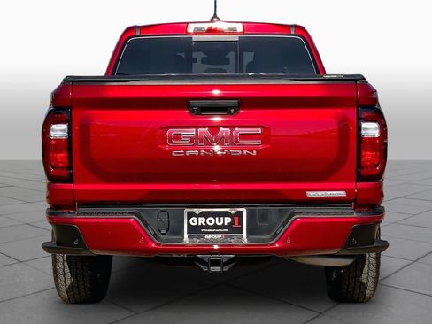 Certified 2025 GMC Canyon Elevation w/ Convenience Package AWD/4WD image 5