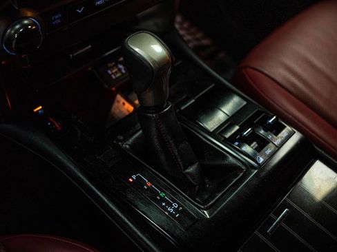 Used 2021 Lexus GX 460 Premium image 18