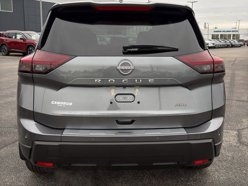 New 2026 Nissan Rogue SV image 7