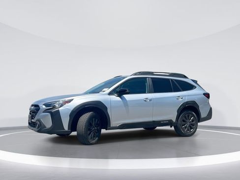 Certified 2025 Subaru Outback Onyx Edition AWD/4WD image 1