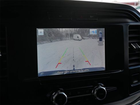 Certified 2022 Ford F150 XLT w/ Equipment Group 301A Mid image 27