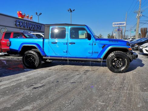 Used 2022 Jeep Gladiator Willys image 8