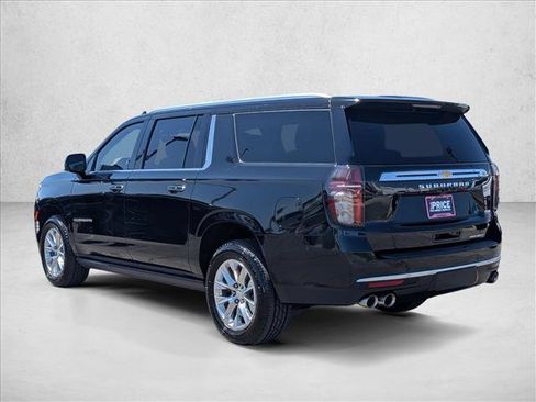 Used 2023 Chevrolet Suburban Premier AWD/4WD image 9
