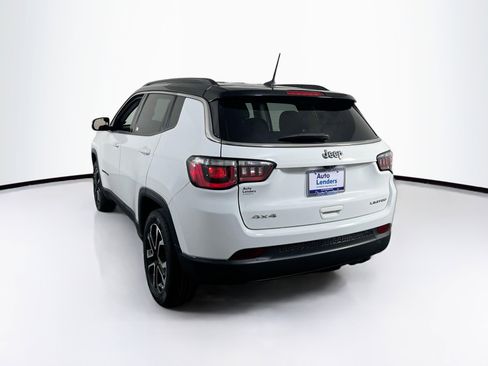 Used 2022 Jeep Compass Limited image 7