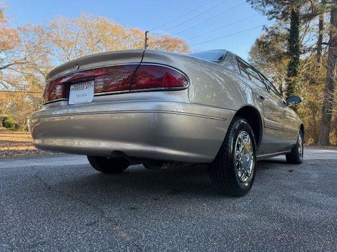 Used 2001 Buick Century Custom w/ Special Edition Pkg image 18