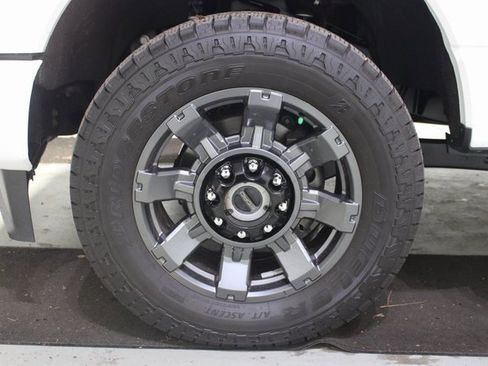 Used 2023 Ford F250 XL w/ STX Appearance Package image 27