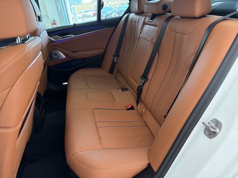 Used 2023 BMW M550i xDrive w/ Executive Package AWD/4WD image 24