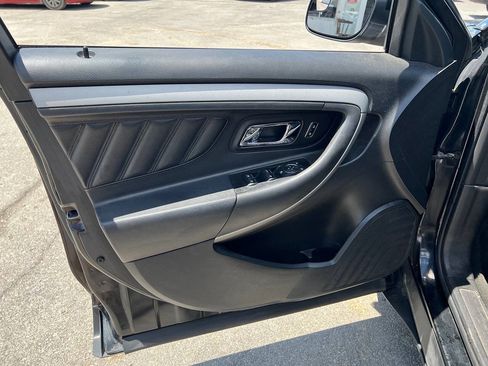 Used 2014 Ford Taurus SEL w/ Equipment Group 201A FWD image 2